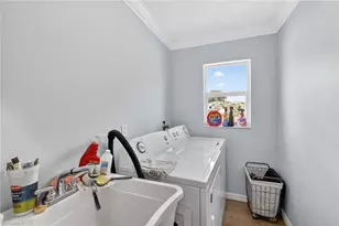 1405 SE 24th St, Cape Coral, FL 33990 - Photo 19
