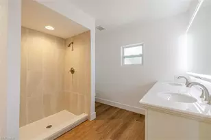 1337 N Alhambra Cir, Naples, FL 34103 - Photo 15