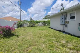 1010 SE 12th Terrace, Cape Coral, FL 33990 - Photo 19
