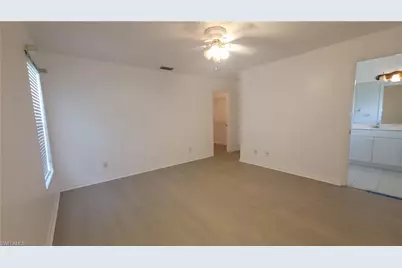 1010 SE 12th Ter, Cape Coral, FL 33990 - Photo 9