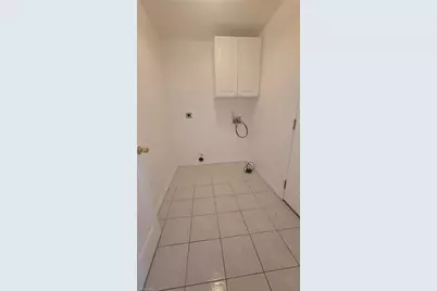 1010 SE 12th Ter, Cape Coral, FL 33990 - Photo 21