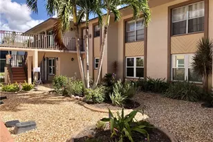 16881 Davis Rd, Fort Myers, FL 33908 - Photo 5