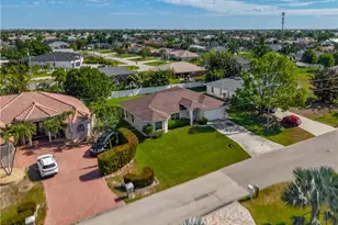 1801 SW 47th Terrace, Cape Coral, FL 33914 - Photo 49