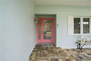 1590 Sandpiper St, Naples, FL 34102 - Photo 37