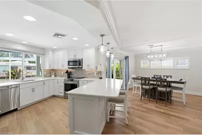 1590 Sandpiper St, Naples, FL 34102 - Photo 11