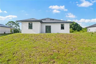 2810 73rd St W, Lehigh Acres, FL 33971 - Photo 17