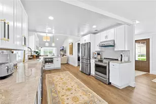 1251 Par View Dr, Sanibel, FL 33957 - Photo 9