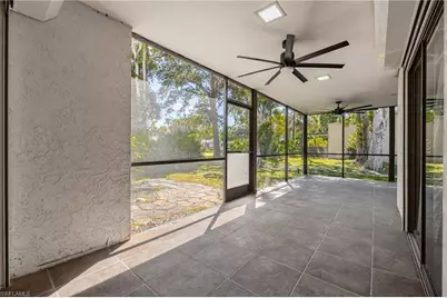 104 Pinebrook Dr, Fort Myers, FL 33907 - Photo 29