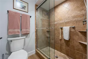 104 Pinebrook Dr, Fort Myers, FL 33907 - Photo 23