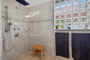 9514 Mariners Cove Ln, Fort Myers, FL 33919 - Photo 19