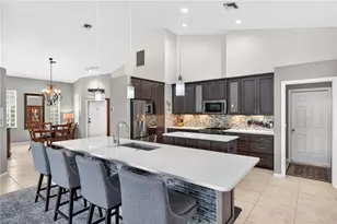 9514 Mariners Cove Ln, Fort Myers, FL 33919 - Photo 7