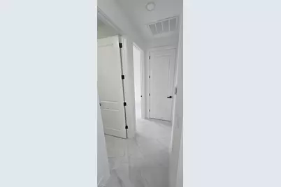 918 Hooper Ave, Lehigh Acres, FL 33974 - Photo 3