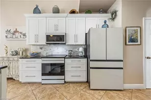 11398 Lake Cypress Loop, Fort Myers, FL 33913 - Photo 13