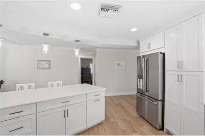 1590 Sandpiper St, Naples, FL 34102 - Photo 11