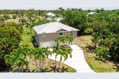 14000 Clubhouse Dr, Bokeelia, FL 33922 - Photo 3