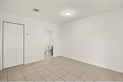 1520 Park Meadows Dr #1, Fort Myers, FL 33907 - Photo 11