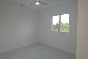 322/324 Poplar St, Lehigh Acres, FL 33974 - Photo 25