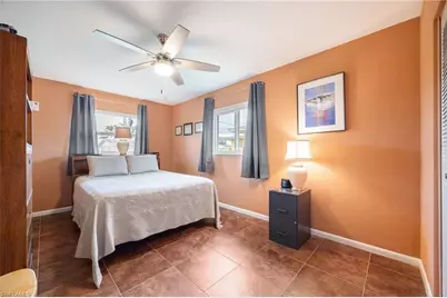 2206 E 6th St, Lehigh Acres, FL 33936 - Photo 15