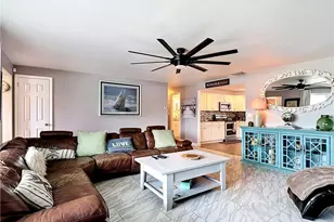 2212 Crystal Dr, Fort Myers, FL 33907 - Photo 5