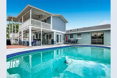2212 Crystal Dr, Fort Myers, FL 33907 - Photo 33
