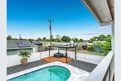 2212 Crystal Dr, Fort Myers, FL 33907 - Photo 29
