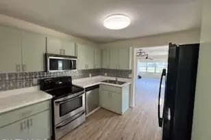285 Ave H NW, Moore Haven, FL 33471 - Photo 5