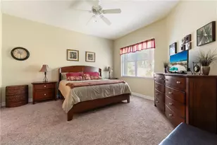 6011 Jonathans Bay Cir, Fort Myers, FL 33908 - Photo 13