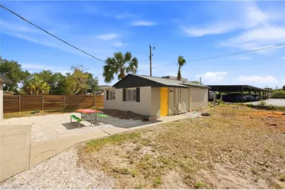 1640 Daniels Dr #B, North Fort Myers, FL 33917 - Photo 1
