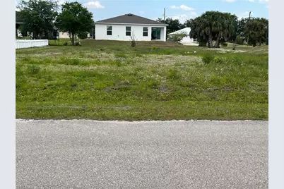457 Petite Ave, Lehigh Acres, FL 33974 - Photo 3