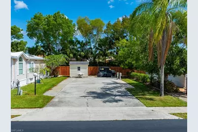 1022 Crystal Lake Dr, Naples, FL 34120 - Photo 1