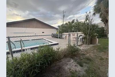 619 SE 47th St #5, Cape Coral, FL 33904 - Photo 5