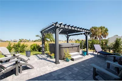 1715 NW 42nd Pl, Cape Coral, FL 33993 - Photo 25
