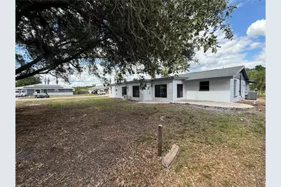 2201 Parkview Dr, Fort Myers, FL 33905 - Photo 45