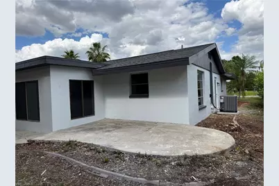 2201 Parkview Dr, Fort Myers, FL 33905 - Photo 47