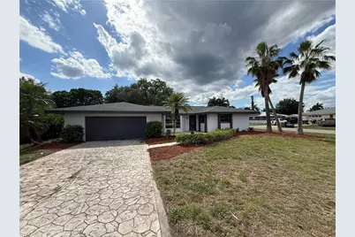 2201 Parkview Dr, Fort Myers, FL 33905 - Photo 1