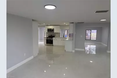 2201 Parkview Dr, Fort Myers, FL 33905 - Photo 5