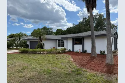 2201 Parkview Dr, Fort Myers, FL 33905 - Photo 39