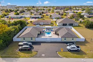 624 SE 46th St, Cape Coral, FL 33904 - Photo 9