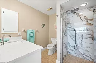 11170 Caravel Cir, Fort Myers, FL 33908 - Photo 9