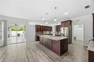 12781 Meadow Pine Ln, Fort Myers, FL 33913 - Photo 5