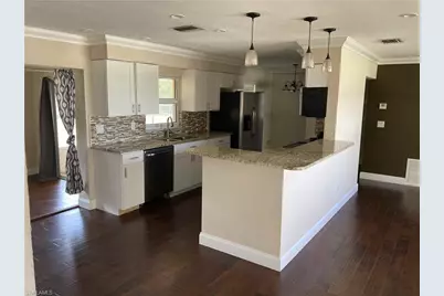 724 Sesame Ct, Cape Coral, FL 33904 - Photo 3