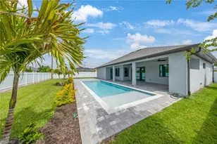 419 NW 4th Terrace, Cape Coral, FL 33993 - Photo 3