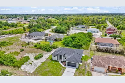 548 Long Island St E, Lehigh Acres, FL 33974 - Photo 39