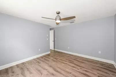 4639 Robin Ave, Naples, FL 34104 - Photo 25