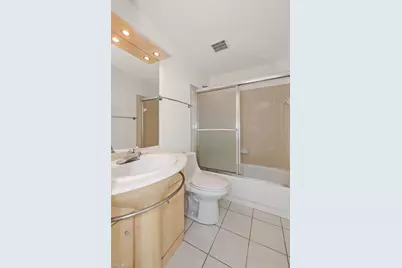 4639 Robin Ave, Naples, FL 34104 - Photo 29