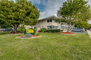 4202 SE 4th Pl, Cape Coral, FL 33904 - Photo 1