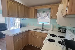 11630 Ariana Dr, Fort Myers, FL 33908 - Photo 9