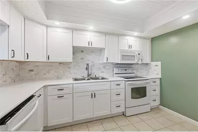 1304 Miramar St #202, Cape Coral, FL 33904 - Photo 9