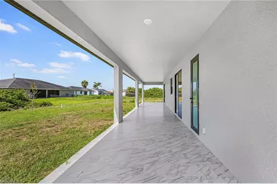 3813 1st St SW, Lehigh Acres, FL 33976 - Photo 3