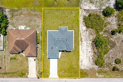 2711 40th St W, Lehigh Acres, FL 33971 - Photo 25
